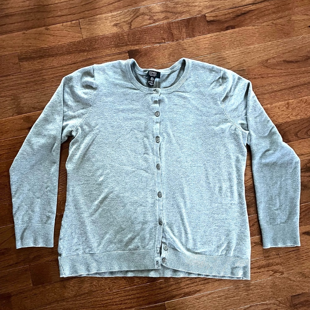 Jones New York Light Gray Button-Up Cardigan